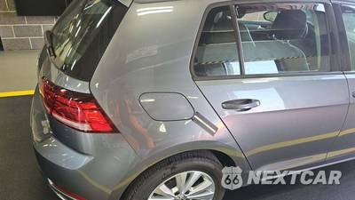2018 Volkswagen Golf SE Hatchback - zdjęcie 30 z 33 - miniatura