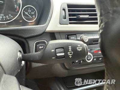2015 BMW 3 Series Sedan 320i SPORT LINE - zdjęcie 17 z 23 - miniatura