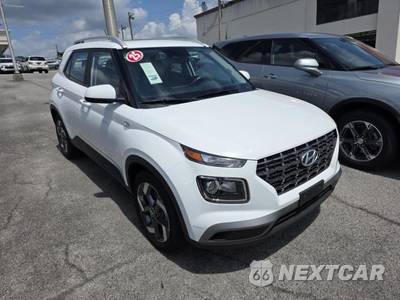 2025 Hyundai Venue SEL - zdjęcie 8 z 32 - miniatura