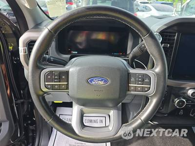 2025 Ford F-150 XLT Crew Cab Short Bed - zdjęcie 10 z 21 - miniatura