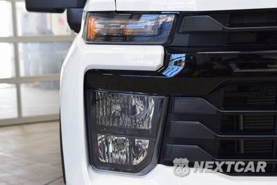 2026 Chevrolet Silverado 3500HD Cab Chassis Work Truck Crew Cab 1WT DRW - zdjęcie 6 z 43 - miniatura