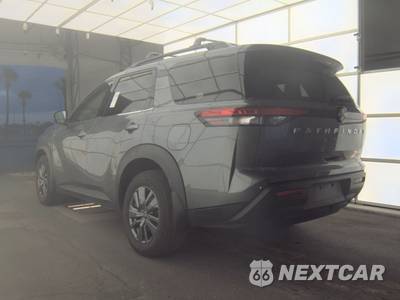 2023 Nissan Pathfinder SV - zdjęcie 6 z 19 - miniatura