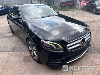2018 Mercedes-Benz E-Class Sedan E 300 - zdjęcie 2 z 16 - miniatura
