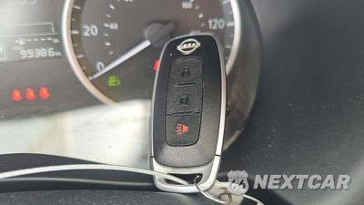 2023 Nissan Kicks S - zdjęcie 18 z 23 - miniatura