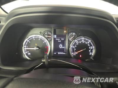 2020 Toyota 4Runner Limited - zdjęcie 12 z 18 - miniatura