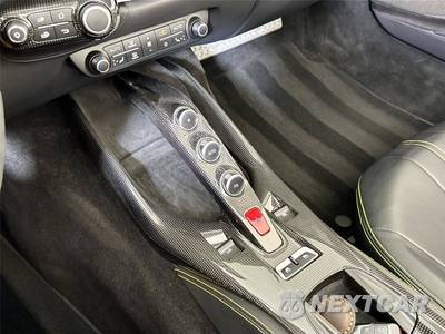 2021 Ferrari 812 GTS - zdjęcie 21 z 40 - miniatura