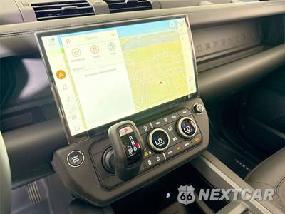 2026 Land Rover Defender 110 X-Dynamic SE - zdjęcie 18 z 40 - miniatura