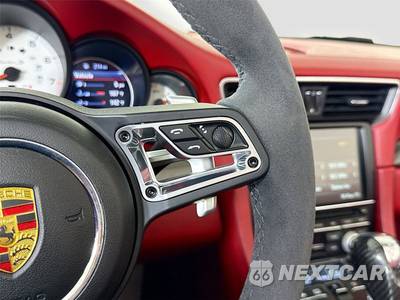 2015 Porsche 911 Turbo S Cabriolet - zdjęcie 24 z 40 - miniatura