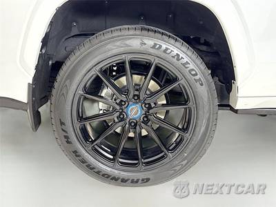 2024 Toyota Sequoia Capstone - zdjęcie 38 z 40 - miniatura