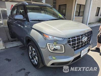 2025 Hyundai Venue SEL - zdjęcie 4 z 27 - miniatura