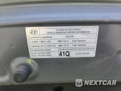 2025 Hyundai Venue SEL - zdjęcie 27 z 27 - miniatura