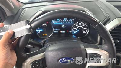 2019 Ford F-150 Lariat Crew Cab Short Bed - zdjęcie 28 z 45 - miniatura