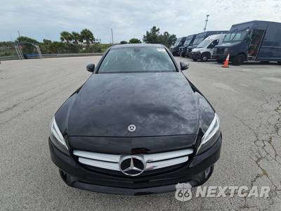 2019 Mercedes-Benz C 300 Sedan - zdjęcie 2 z 24 - miniatura