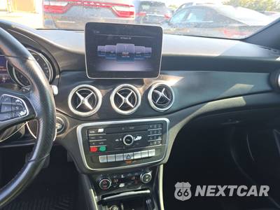2019 Mercedes-Benz CLA 250 - zdjęcie 11 z 29 - miniatura