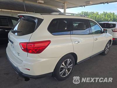 2017 Nissan Pathfinder SV - zdjęcie 4 z 19 - miniatura