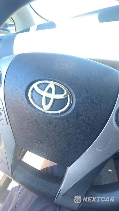 2014 Toyota Prius Plug-In Hybrid - zdjęcie 43 z 72 - miniatura