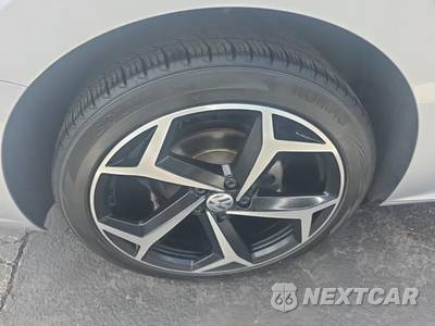 2020 Volkswagen Passat 2.0T R-Line - zdjęcie 10 z 24 - miniatura