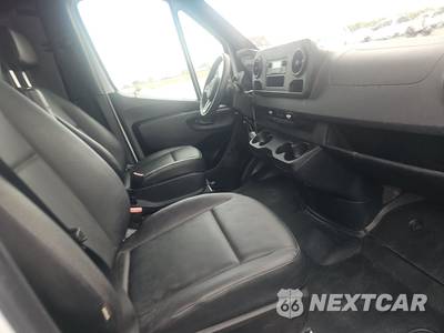 2021 Mercedes-Benz Sprinter 2500 Cargo Van Standard Roof 144.0" WB - zdjęcie 8 z 25 - miniatura