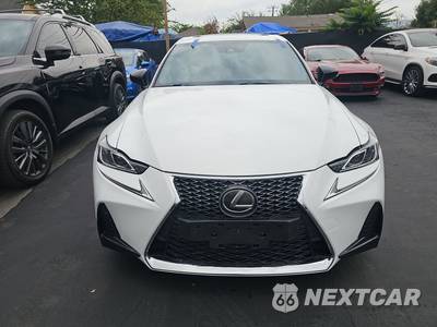 2020 Lexus IS 300 F SPORT - zdjęcie 2 z 31 - miniatura
