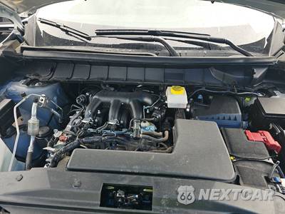 2025 Nissan Pathfinder SV - zdjęcie 15 z 19 - miniatura