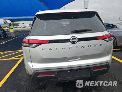 2025 Nissan Pathfinder SV - zdjęcie 5 z 19 - miniatura