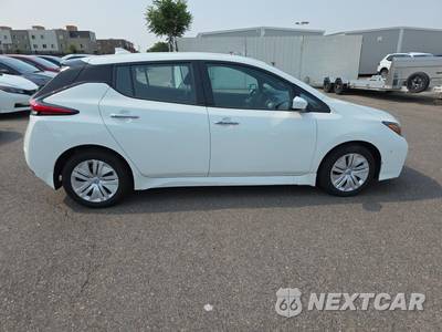 2025 Nissan LEAF S - zdjęcie 4 z 24 - miniatura