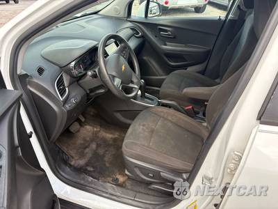 2018 Chevrolet Trax LS 1LS - zdjęcie 6 z 10 - miniatura