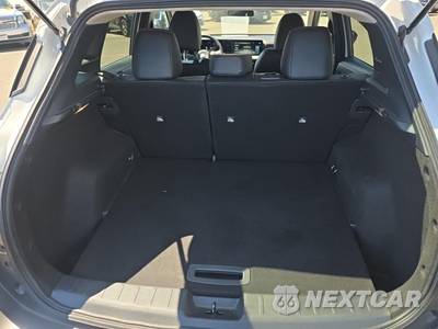 2025 Nissan Kicks SR - zdjęcie 17 z 22 - miniatura