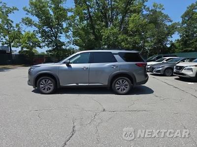2023 Nissan Pathfinder SV - zdjęcie 8 z 26 - miniatura