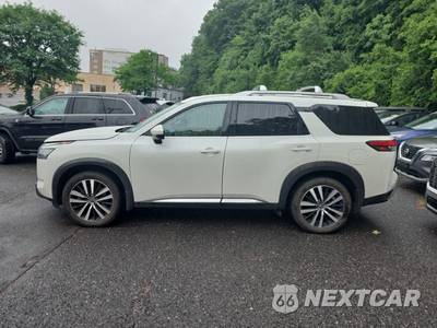 2023 Nissan Pathfinder Platinum - zdjęcie 8 z 28 - miniatura