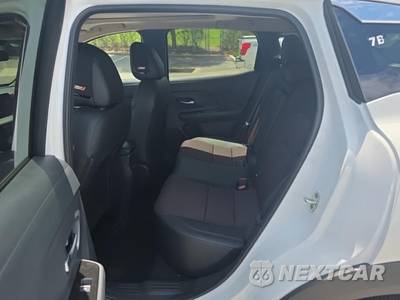 2026 Nissan Kicks SR - zdjęcie 14 z 22 - miniatura