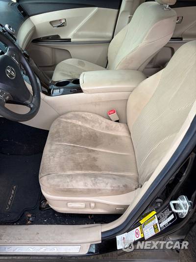 2012 Toyota Venza LE - zdjęcie 16 z 24 - miniatura