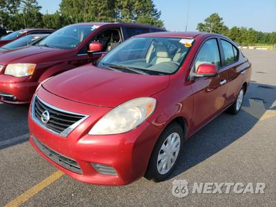 2012 Nissan Versa 1.6 SV Sedan - zdjęcie 1 z 36 - miniatura