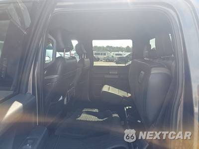 2018 Ford F-150 Raptor Crew Cab Short Bed - zdjęcie 13 z 18 - miniatura