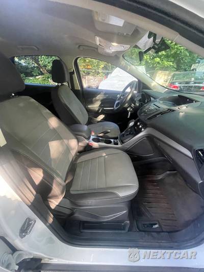 2016 Ford Escape SE - zdjęcie 11 z 18 - miniatura