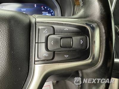 2023 Chevrolet Suburban Premier 1LZ - zdjęcie 16 z 48 - miniatura