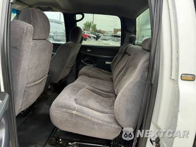 2003 Chevrolet Silverado 2500HD Crew Cab Long Bed 1SA - zdjęcie 21 z 37 - miniatura