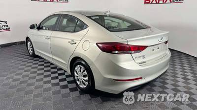 2017 Hyundai Elantra SE Sedan - zdjęcie 4 z 25 - miniatura
