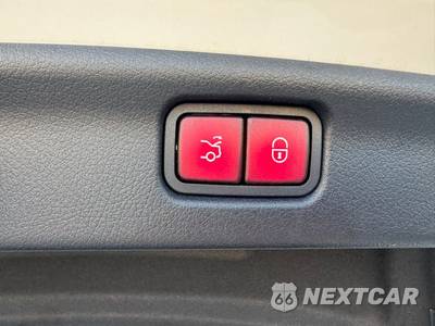 2023 Mercedes-Benz C 300 4MATIC Sedan - zdjęcie 15 z 29 - miniatura