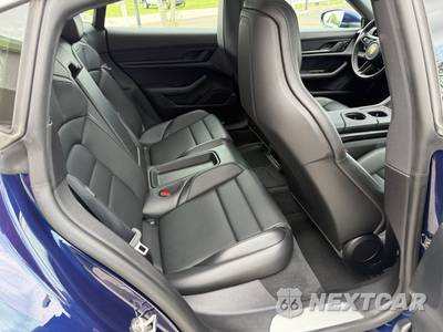 2020 Porsche Taycan 4S - zdjęcie 16 z 19 - miniatura