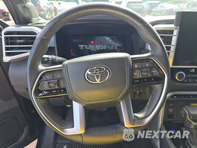 2023 Toyota Tundra Platinum Crew Cab Short Bed - zdjęcie 10 z 22 - miniatura