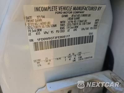 2015 Ford Super Duty F-550 Cab Chassis XL Crew Cab DRW - zdjęcie 14 z 44 - miniatura