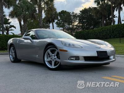 2005 Chevrolet Corvette Coupe - zdjęcie 3 z 85 - miniatura