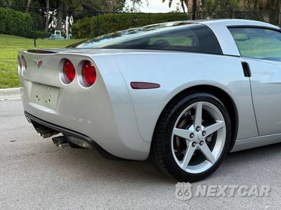 2005 Chevrolet Corvette Coupe - zdjęcie 47 z 85 - miniatura