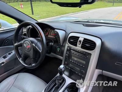 2005 Chevrolet Corvette Coupe - zdjęcie 76 z 85 - miniatura