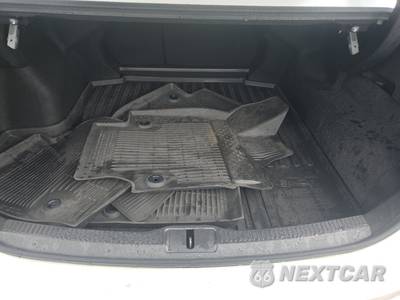 2023 Toyota Crown XLE - zdjęcie 23 z 25 - miniatura