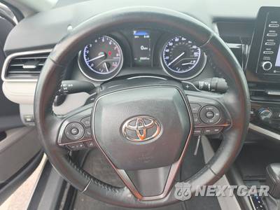 2024 Toyota Camry SE - zdjęcie 10 z 23 - miniatura