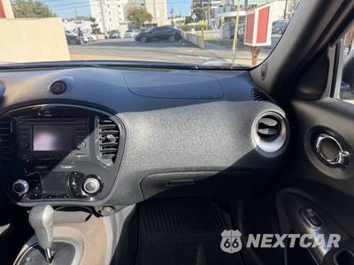 2011 Nissan JUKE SV - zdjęcie 15 z 36 - miniatura