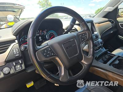 2018 GMC Yukon Denali 5SA - zdjęcie 10 z 25 - miniatura