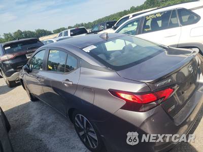 2021 Nissan Versa SR - zdjęcie 6 z 28 - miniatura